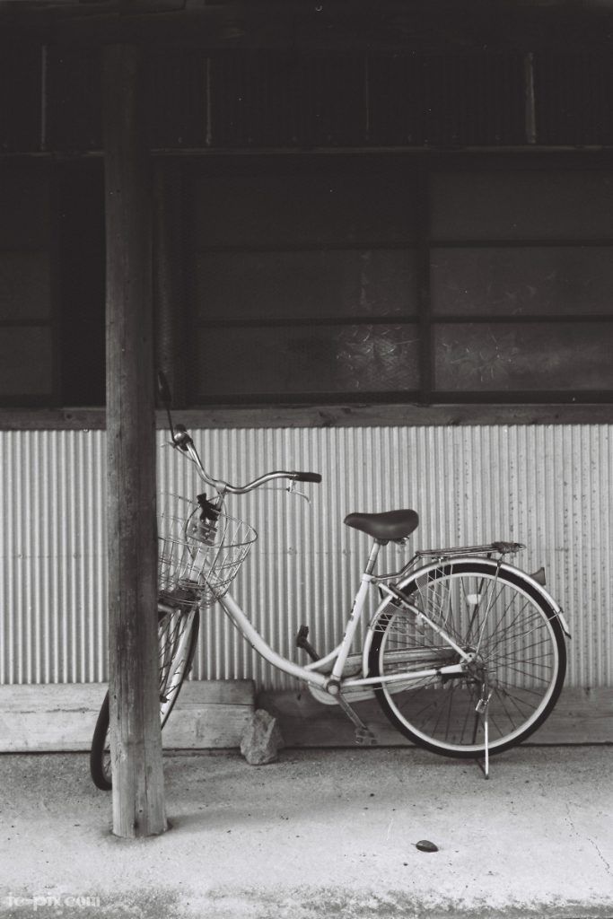 富士フイルムのモノクロフィルムACROS100の作例写真